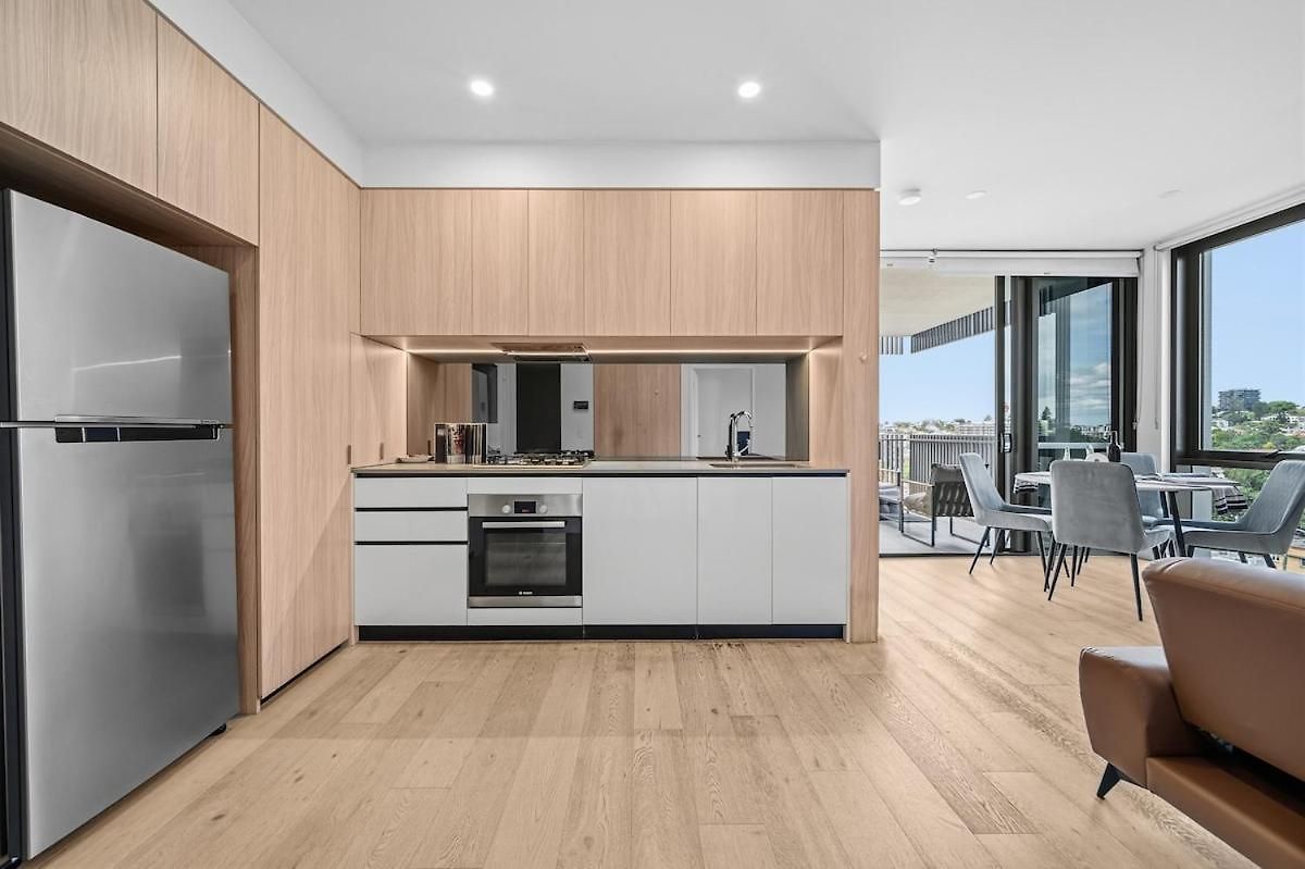 2b2b In West Village Enjoy Eats, Grocery And Vibes * Brisbane