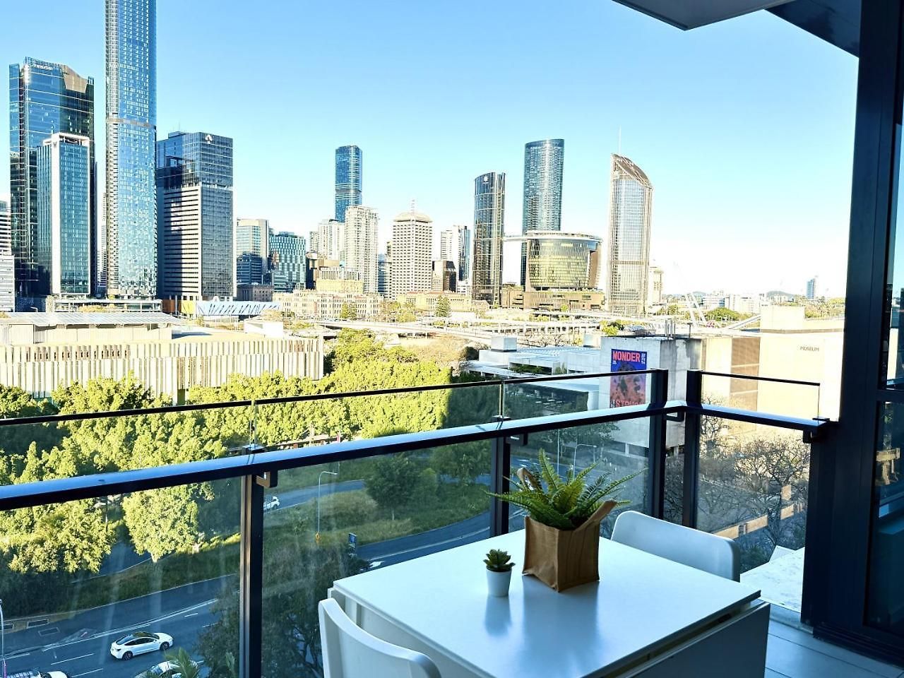 Prime 2br Location Pool Parking Bct 1004 Brisbane