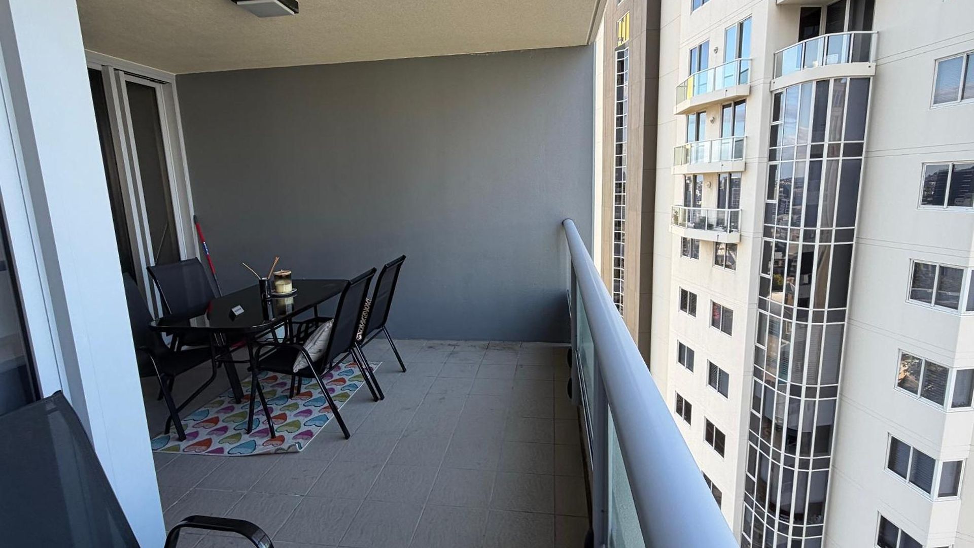 Apartment 2bed 2bath Riverfront Luxury Views