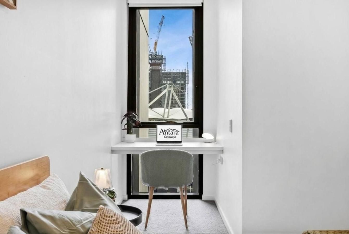 Walk To The Gabba With Rooftop Pool & Secure Carpark With Beautiful Views Apartment *