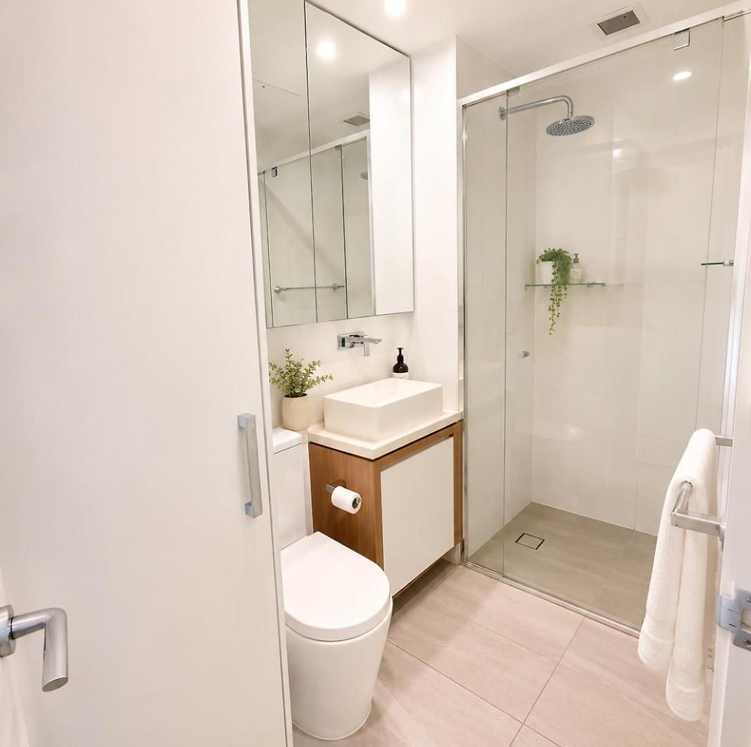 Skyline Sanctuary Luxe Valley Apartment *