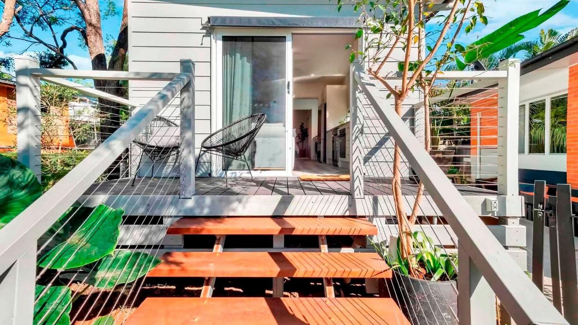 Apartment Private Modern - Separate Entry