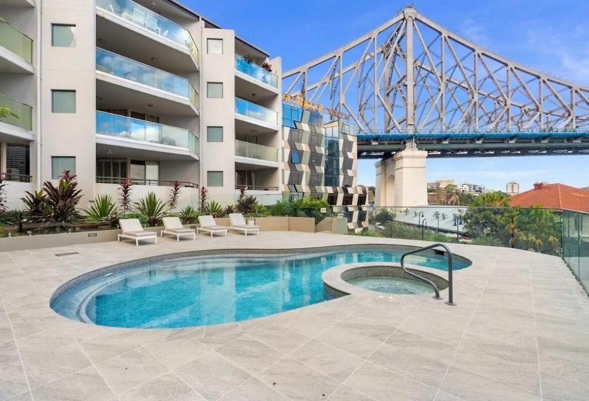 Apartment Stylish Rivr Front Lux2bdr2bath Pool Ac Parking Brisbane