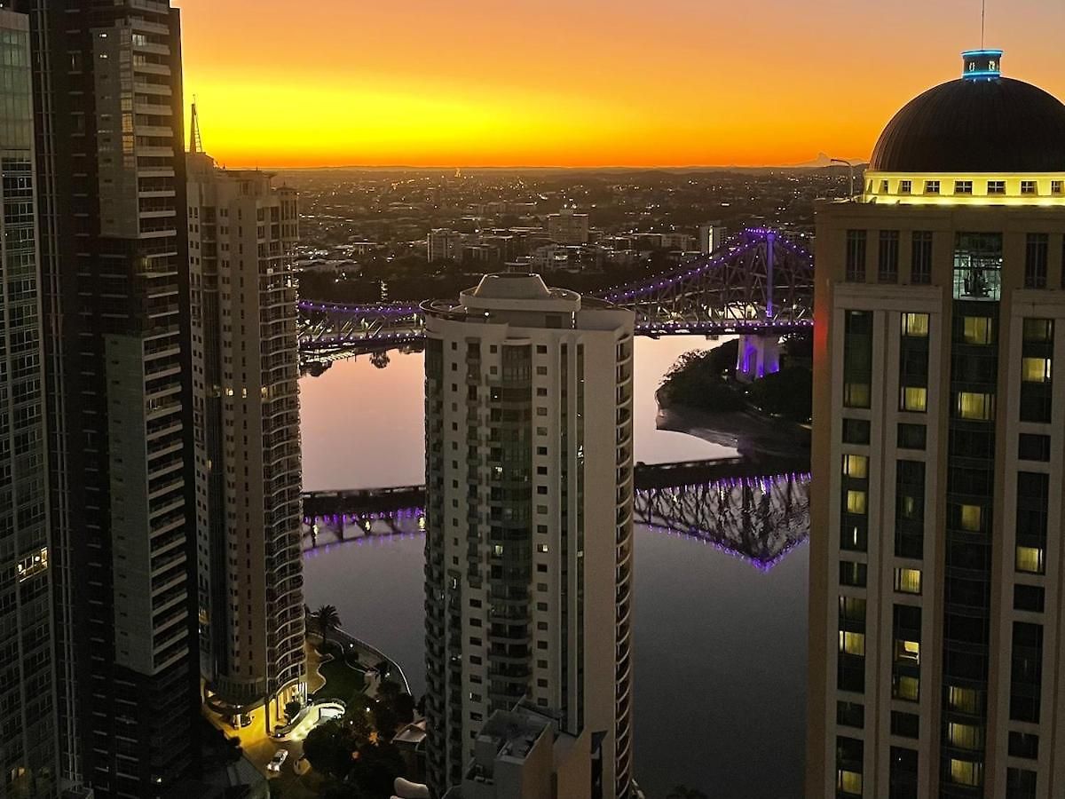 Apartment Luxury Cbd With 180 River Views & Rooftop Pool *