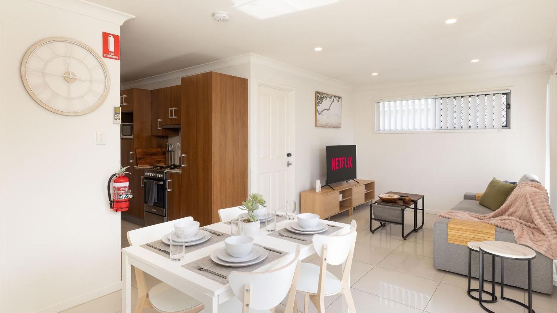 Smart Self Check-in - Darnley St Apartment