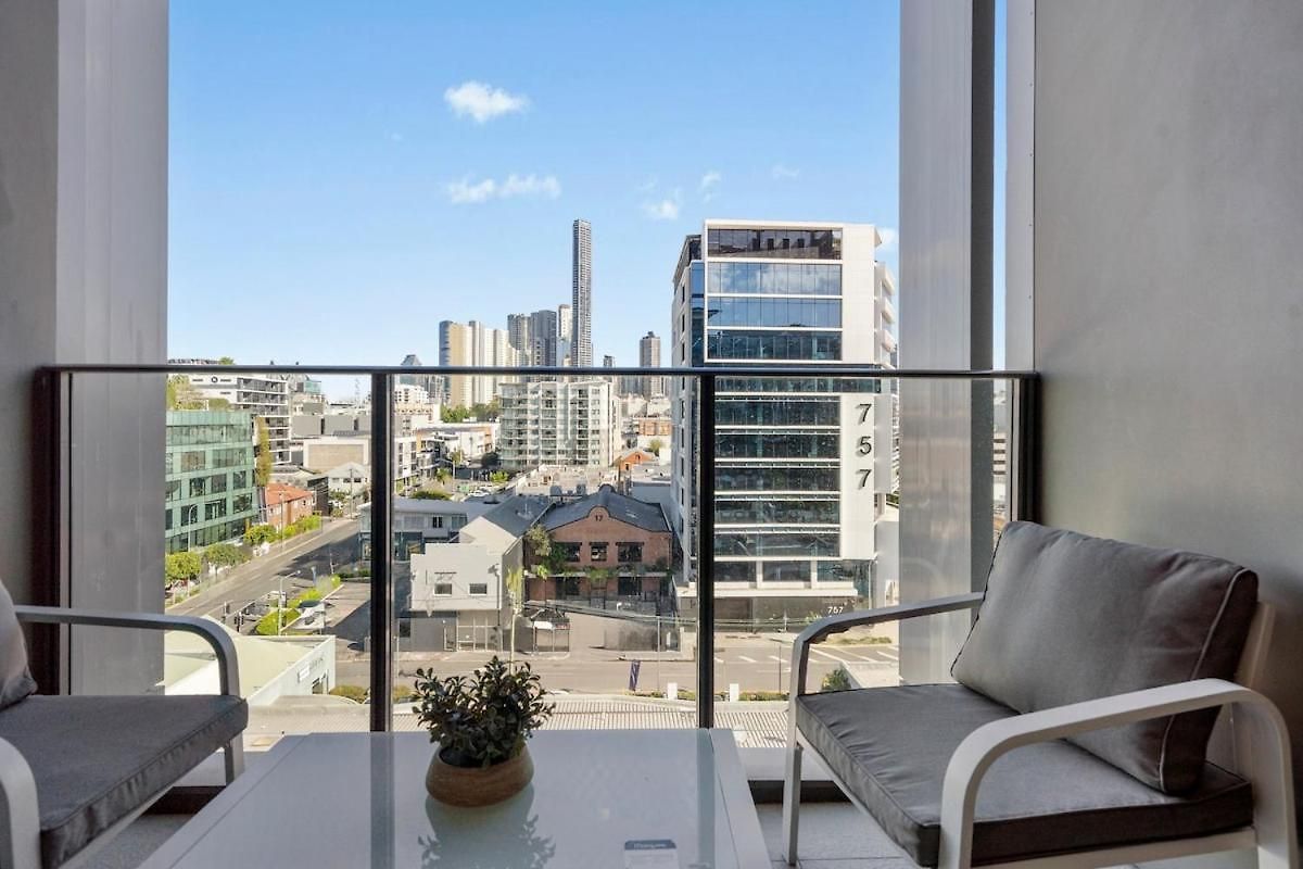 St And Story Bridge, Bbq , Pool & Free Parking Apartment *