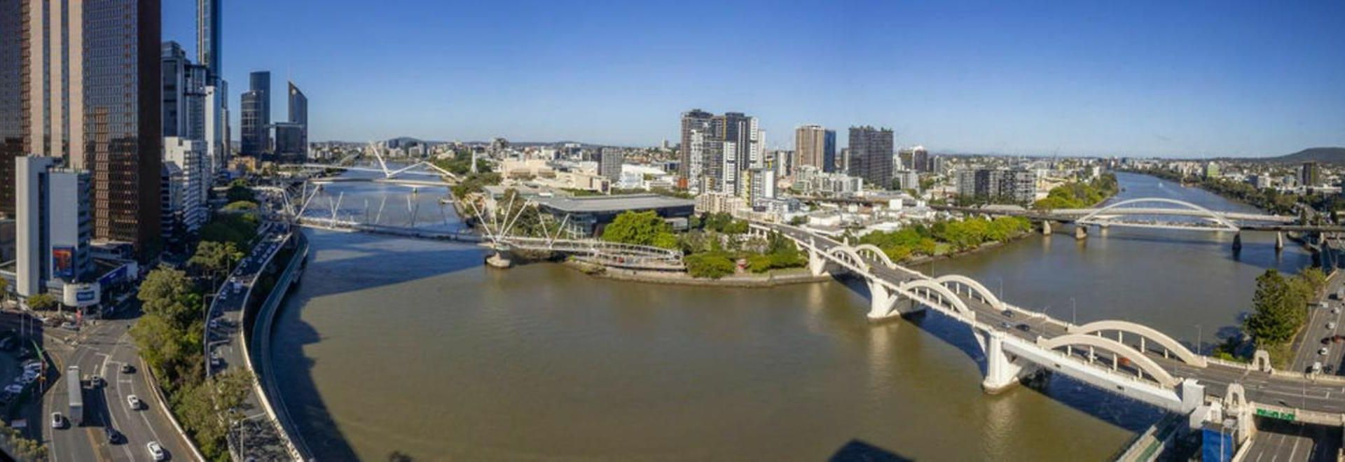 Sky High River View In * Brisbane