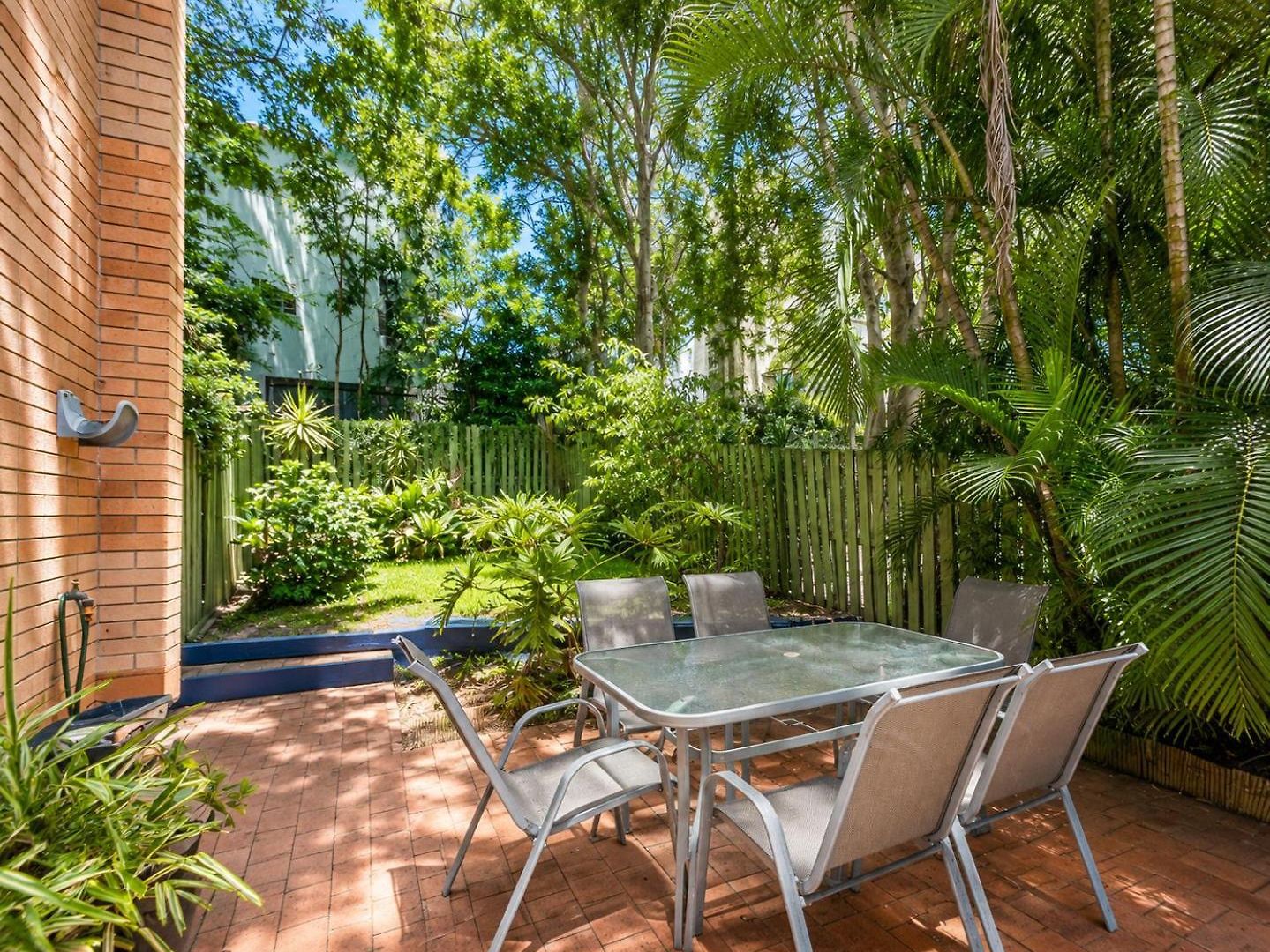 Apartment Mitre St Lucia