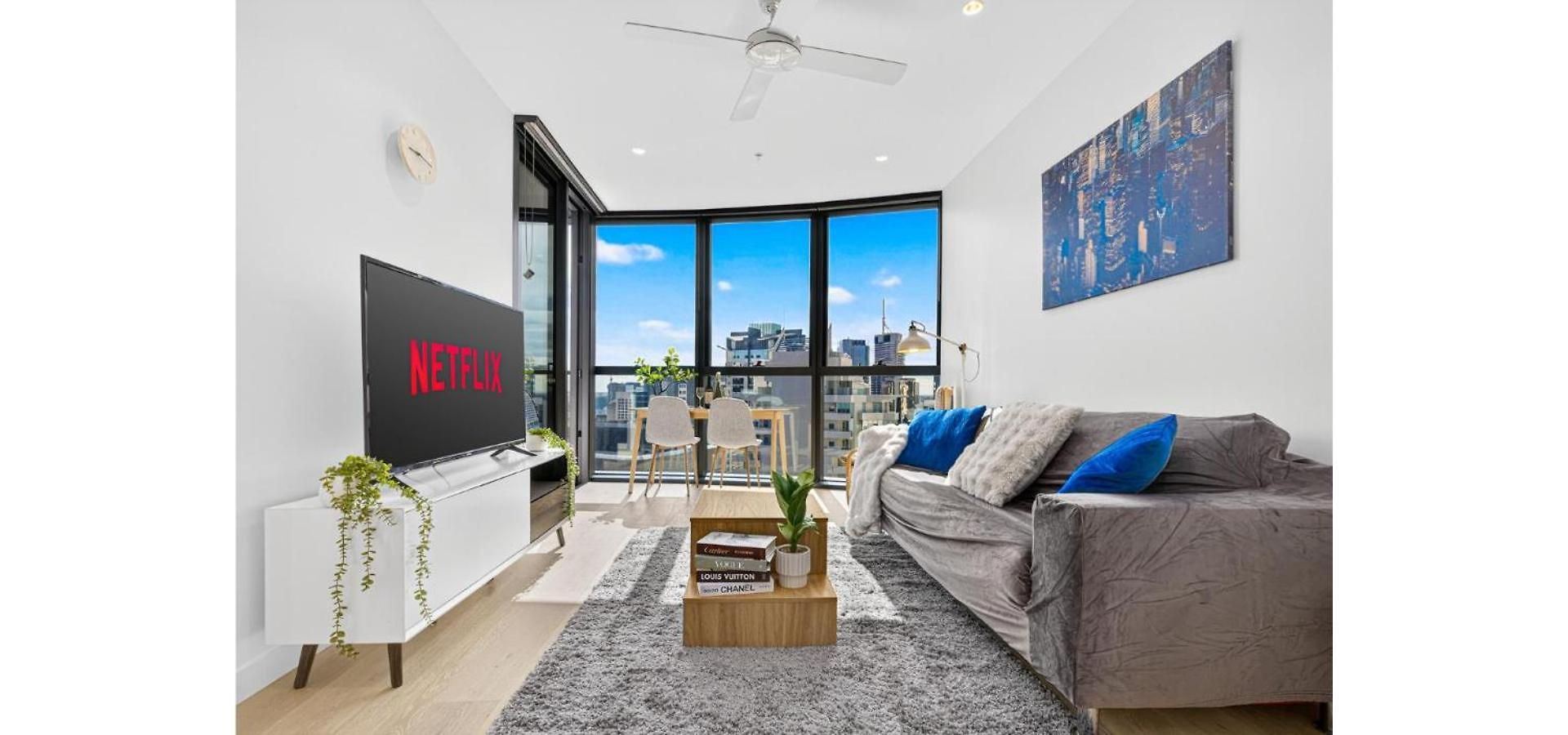 Level 30 Luxury One Bedroom Panoramic Views At Queen's Wharf