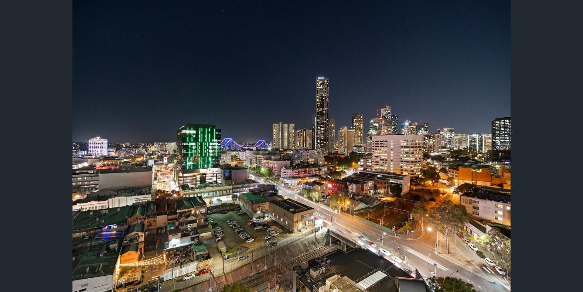 Skyline Sanctuary Luxe Valley * Brisbane