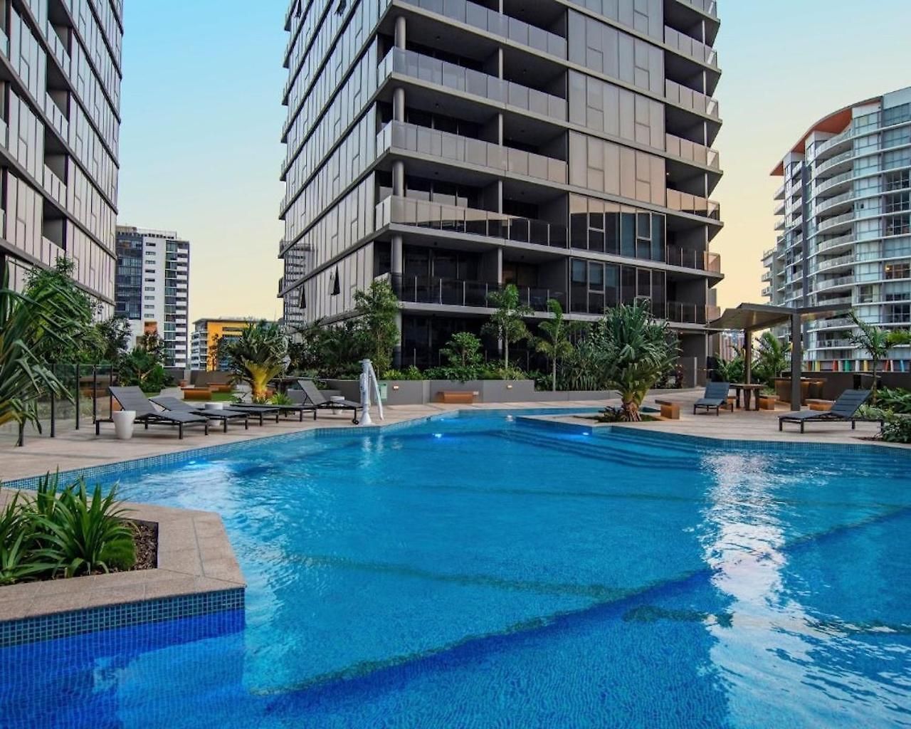 Apartment Modern Vibrant - 1 Bedroom Pool Gym Sauna Brisbane