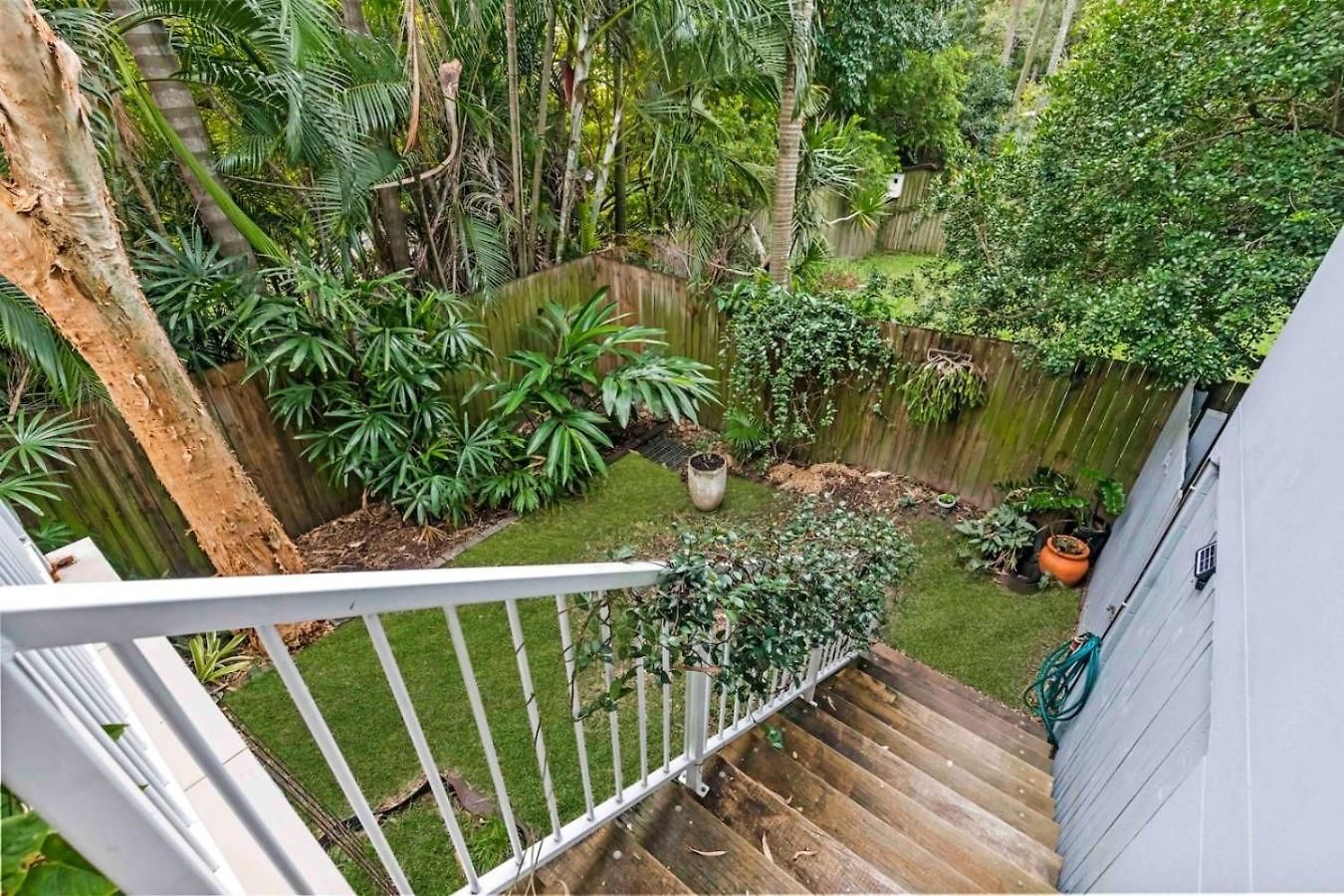 Apartment Chic - Private Garden Big Balcony *