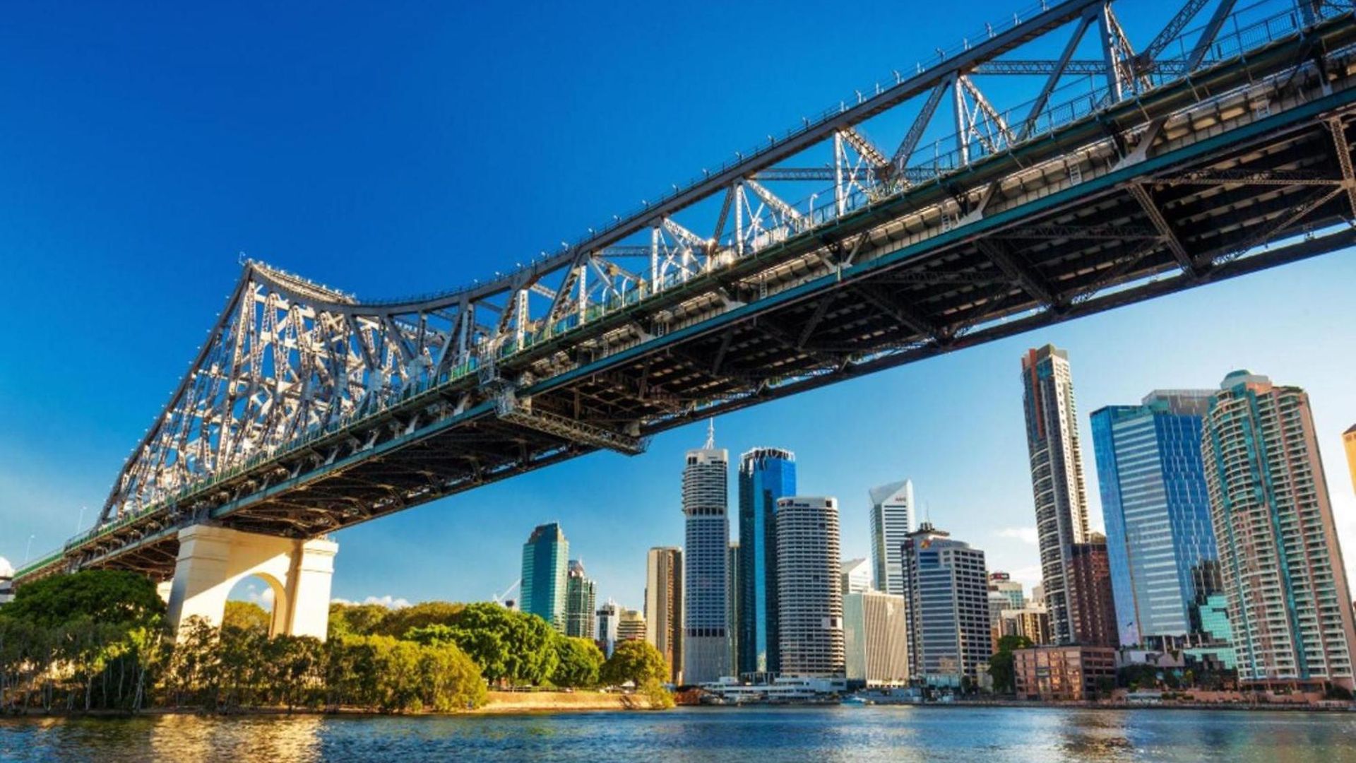 View 2-bed Fortitude Valley *