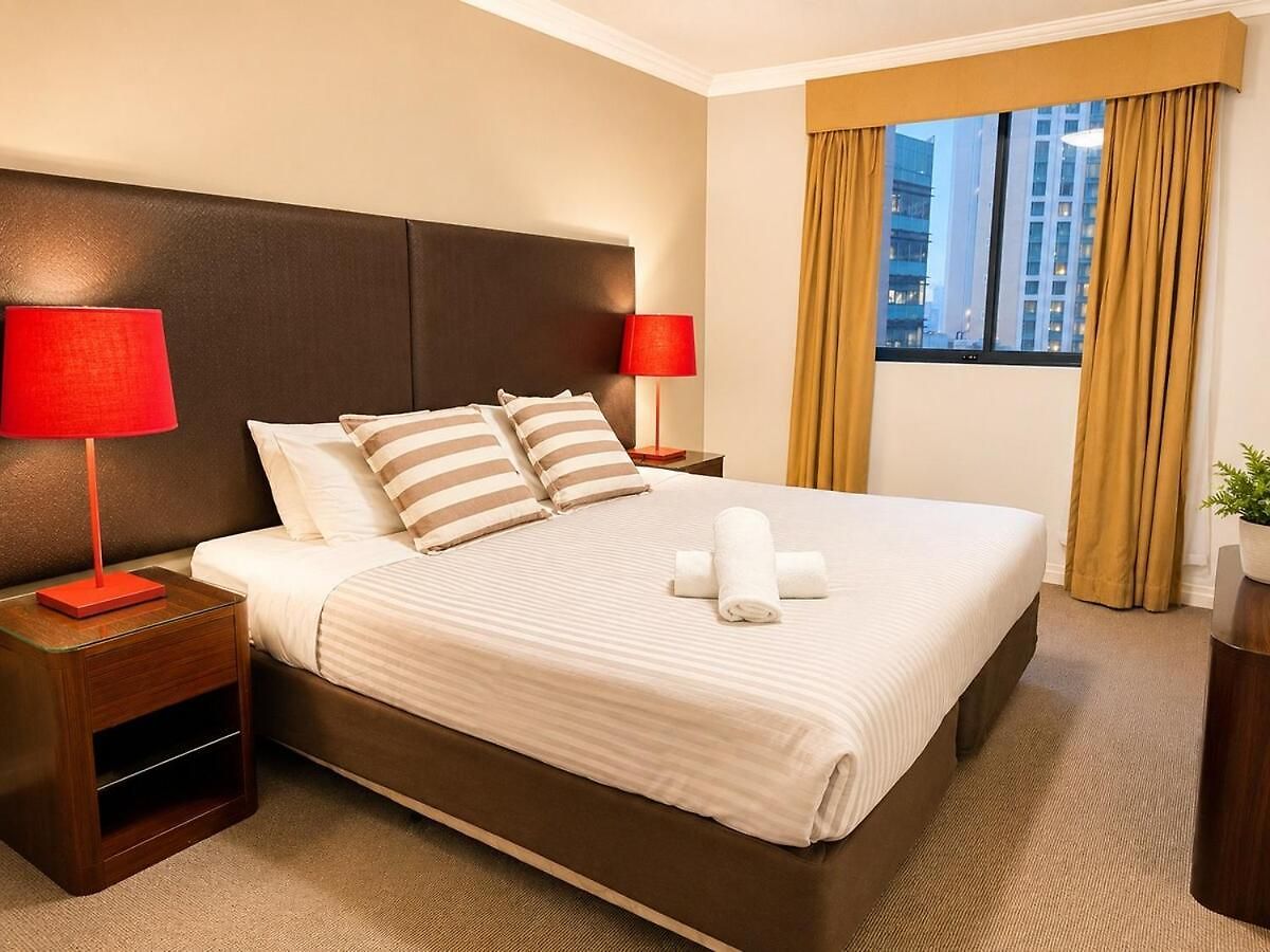 Queen Street Cbd With Balcony And Amenities C48