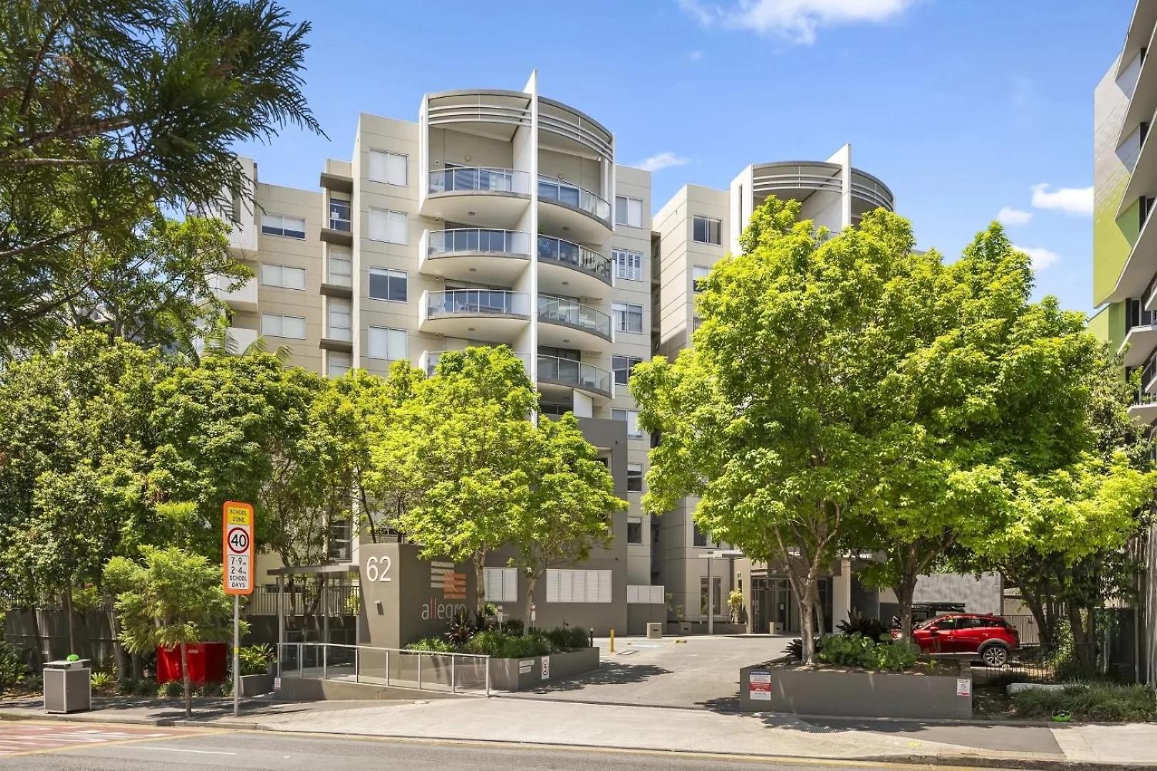 South Bank With Pool, Hot Tub & Parking * Brisbane