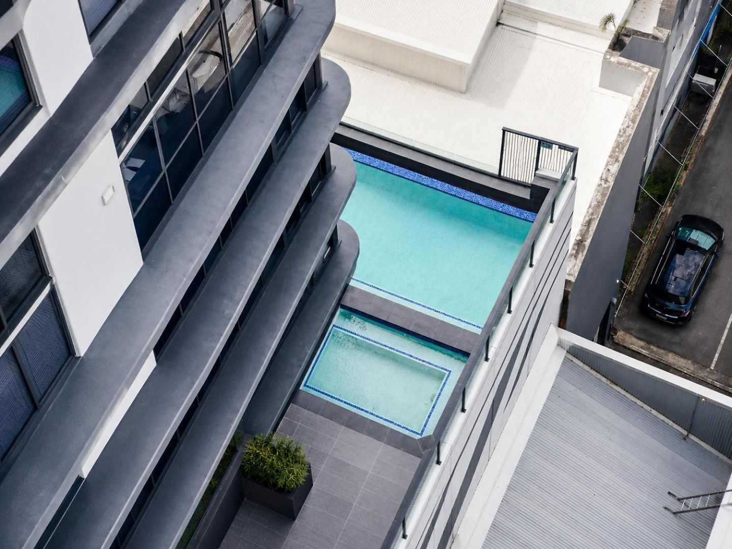 Apartment Utopia Residences