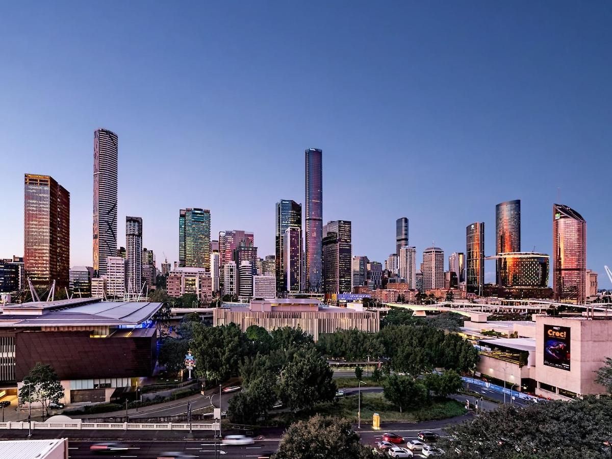 Apartment Panoramic Skyline - Walk To South Bank