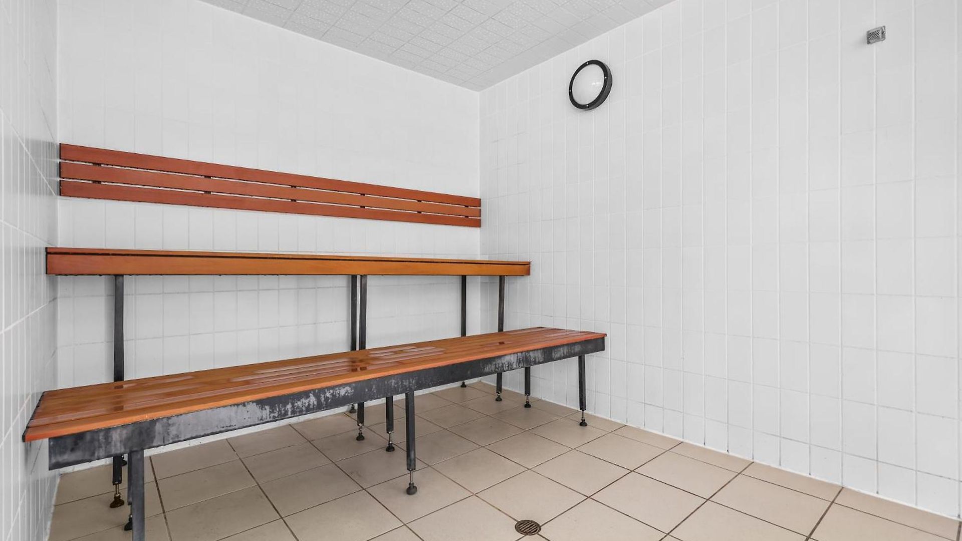 Entire Unit - 2 Pools - Sauna - Park - Cbd Views - Baby Ready Apartment