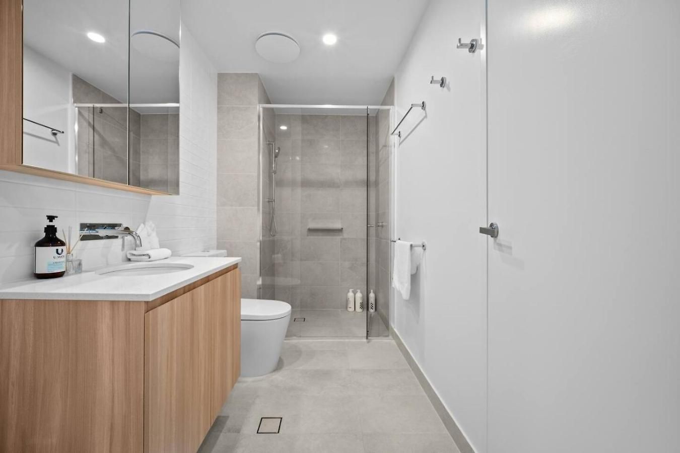 Skyhigh Retreat View And Shopping At Your Doorstep Brisbane