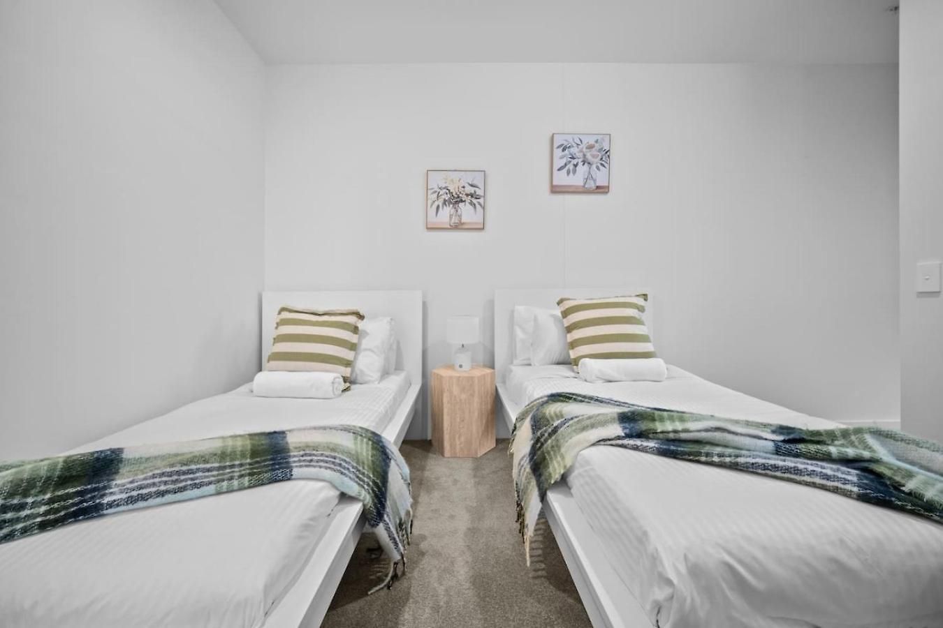 Apartment Skyhigh Retreat View And Shopping At Your Doorstep *