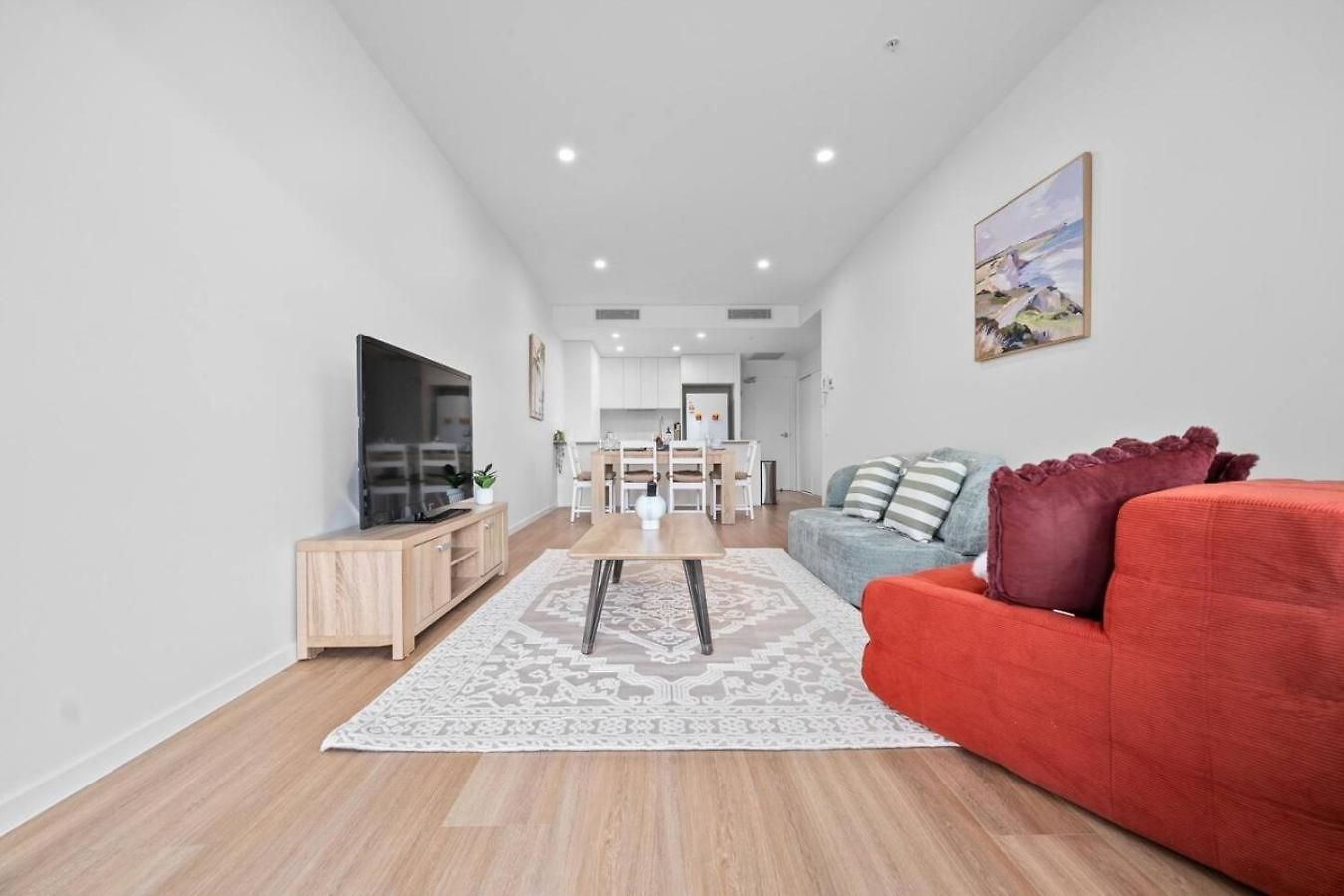 Across From Train And Bus Station Pool Gym And View * Brisbane