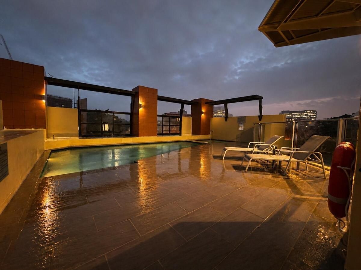 Queen Street Cbd With Balcony And Amenities C48 Apartment Brisbane