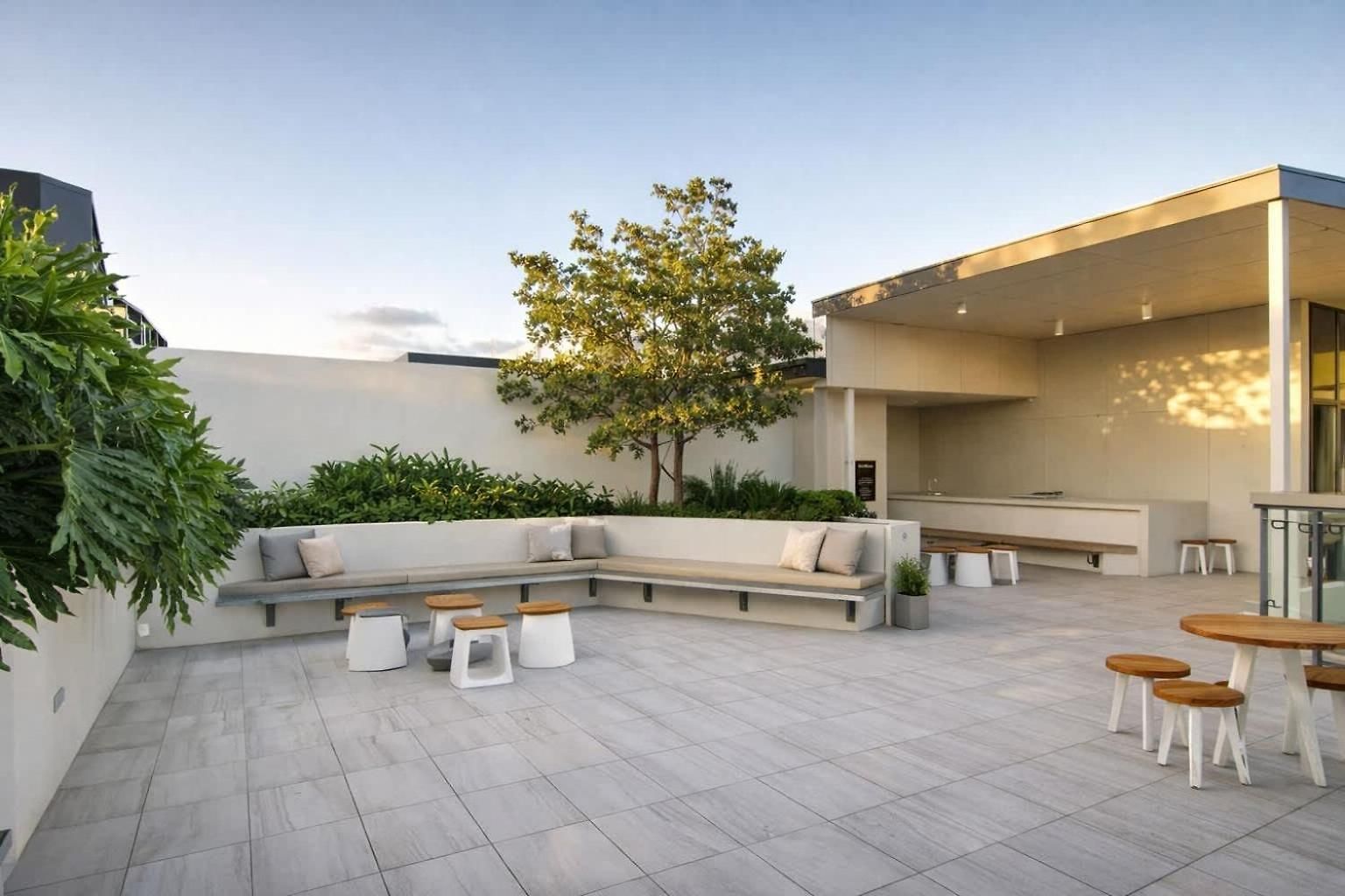 2br Night Life -pool-parking-rooftop-intercom Apartment *