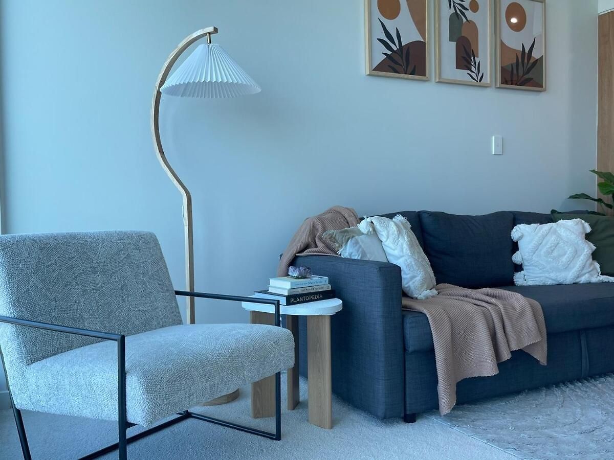 Lvl72 Breathtaking Views With Parking, Pool & Gym Apartment