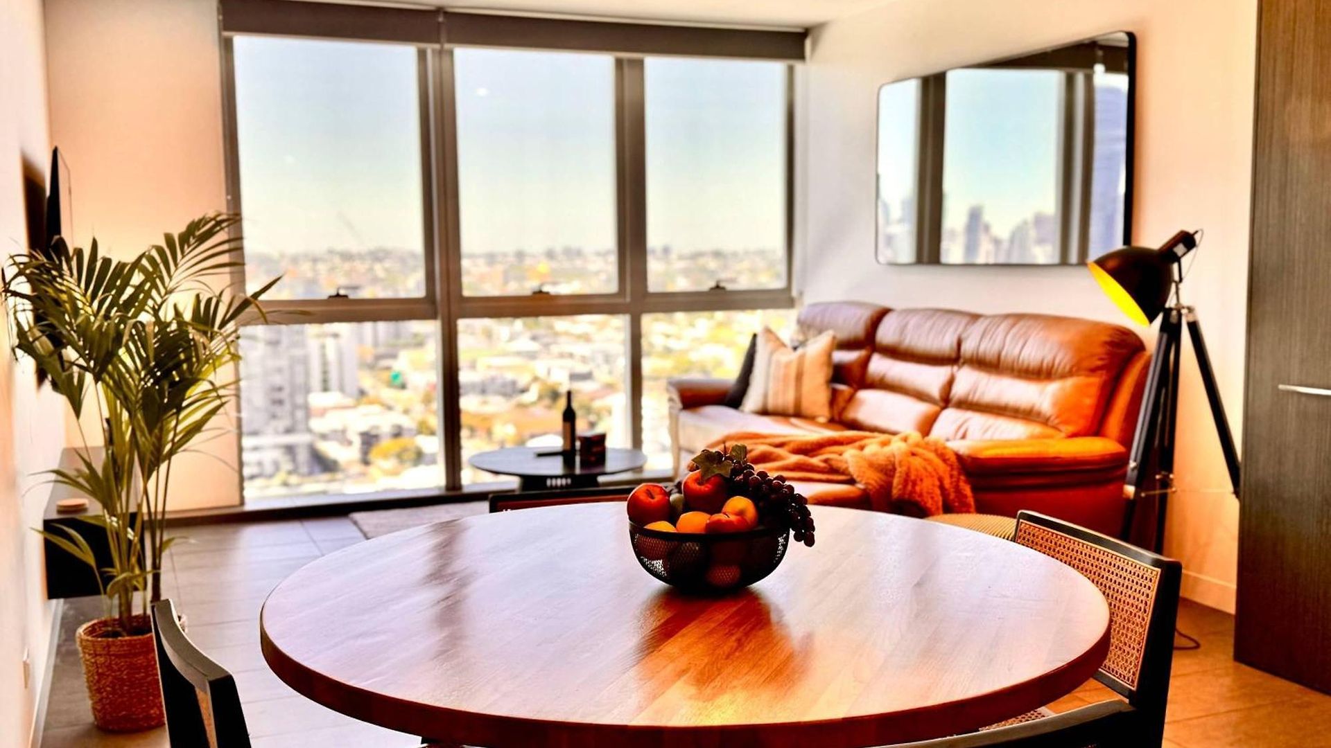 Rooftop Pool 1br At The Gabba With Views Apartment