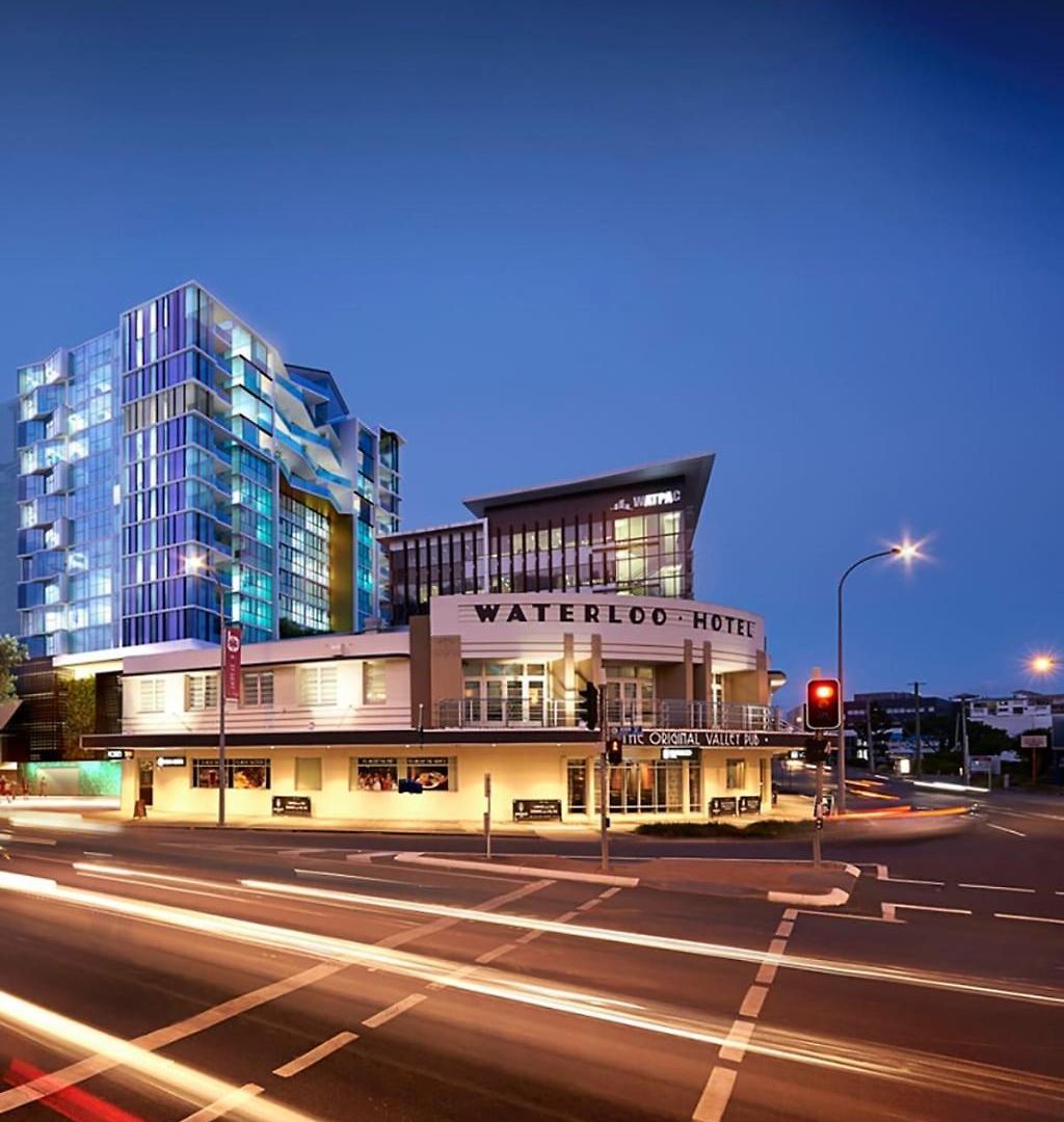 2br Night Life -pool -2car Parking-rooftop-intercom Apartment Brisbane