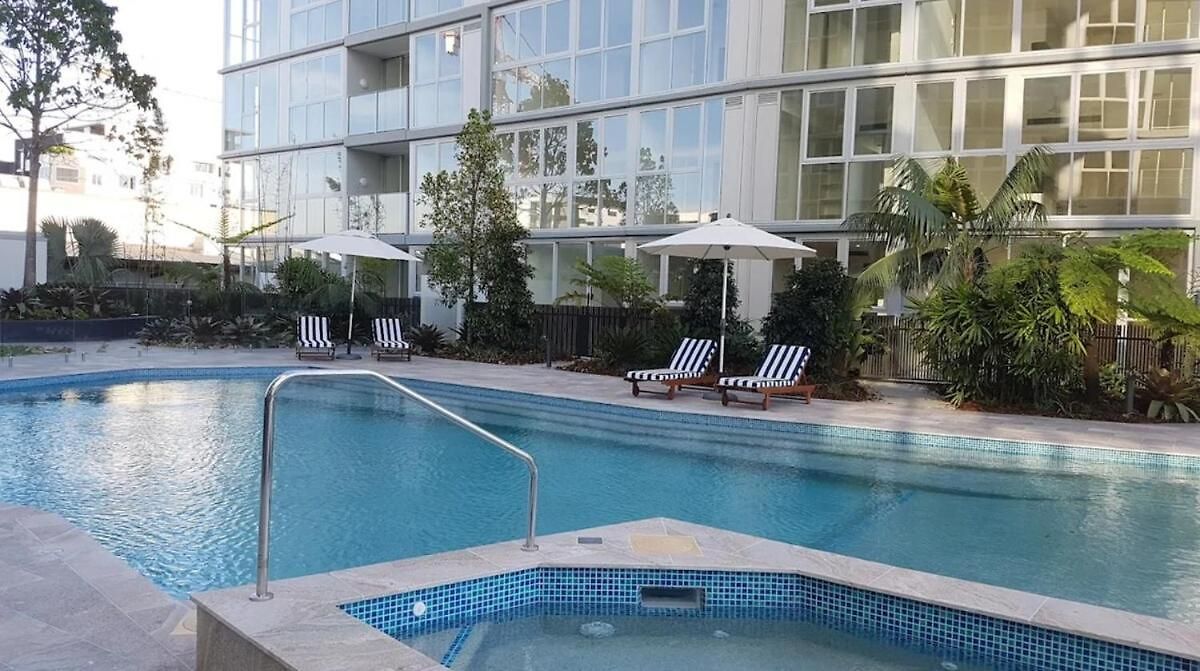 Luxurious Newstead With Views Apartment *
