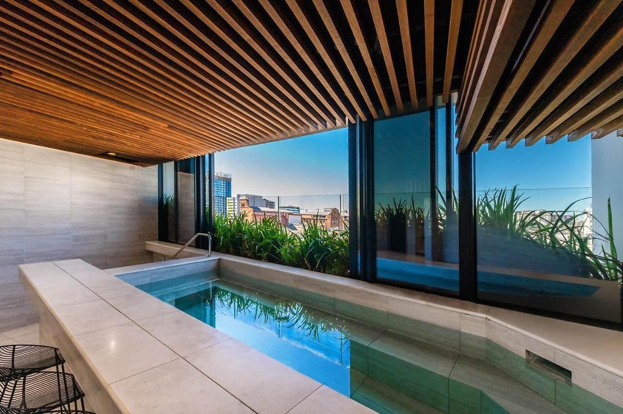 Mickey Clubhouse 1br With Pool, Gym & Apartment Brisbane