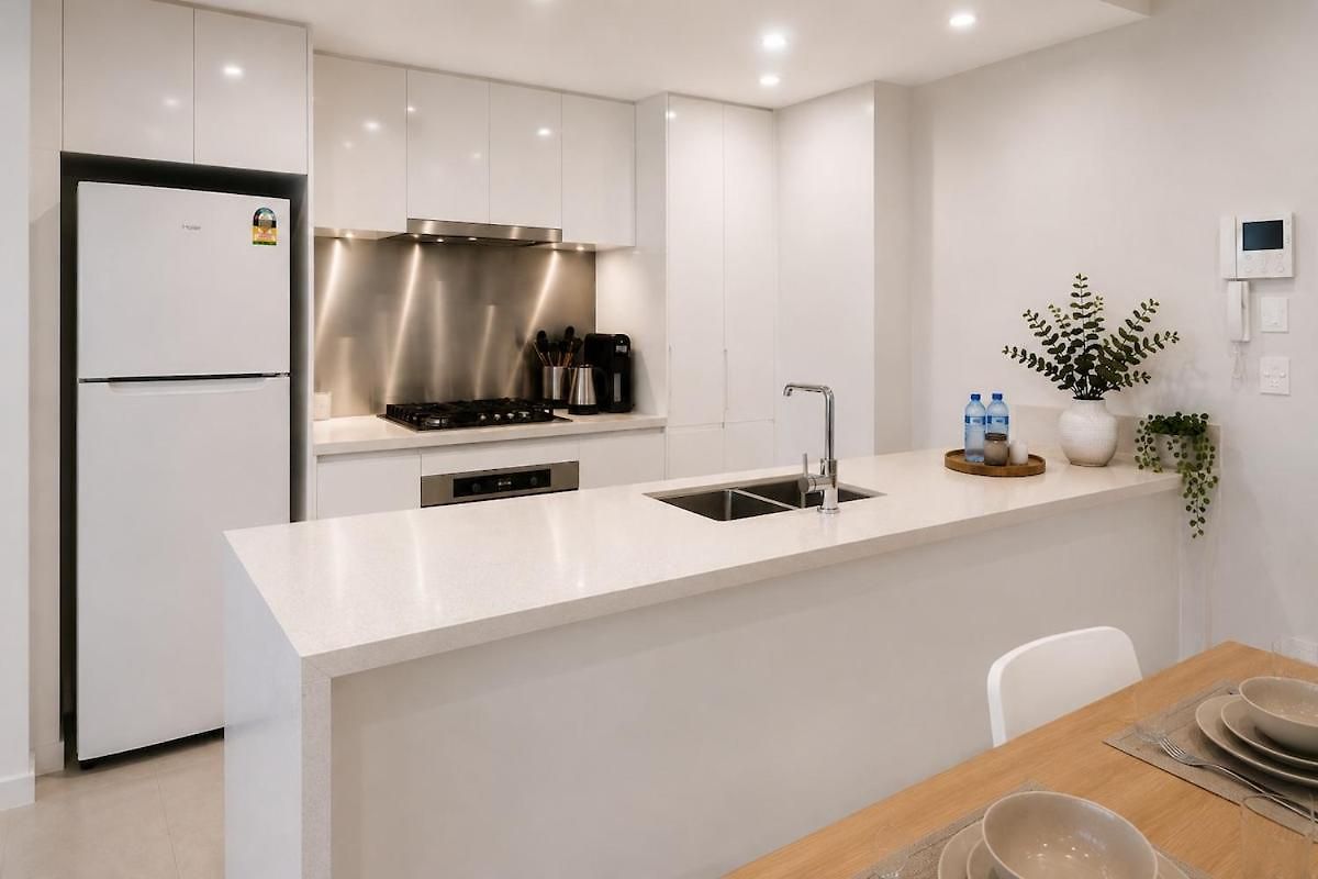 Two Private Ensuites Modern *