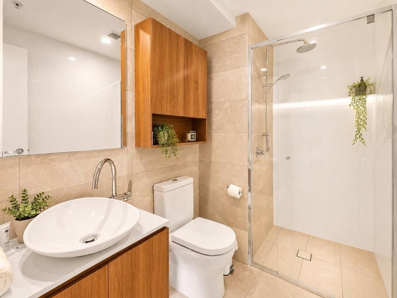 Cbd Luxury 2b W Parking Sky View Apartment *