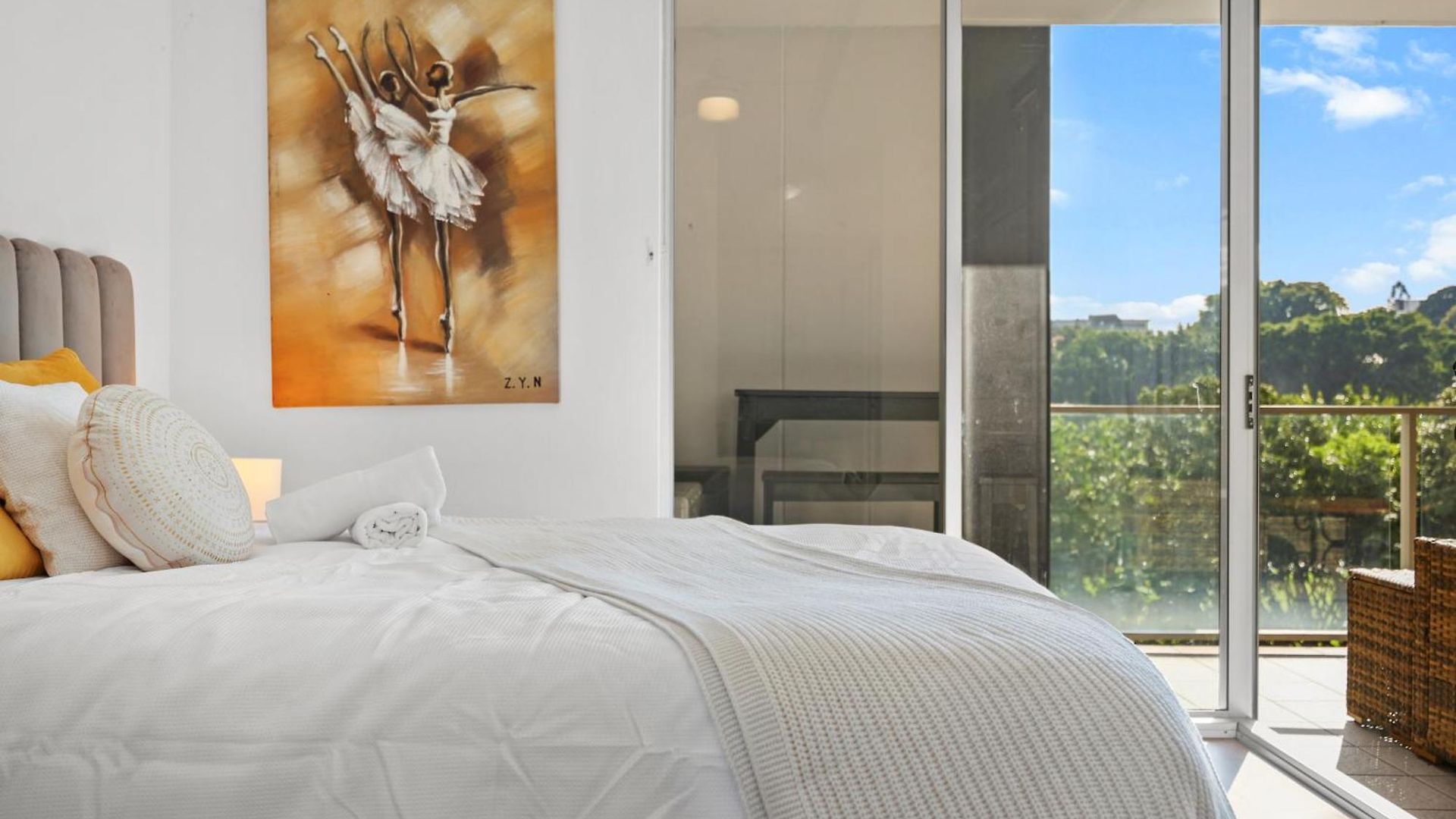 Apartment Entire Unit - 2 Pools - Sauna - Park - Cbd Views - Baby Ready Brisbane