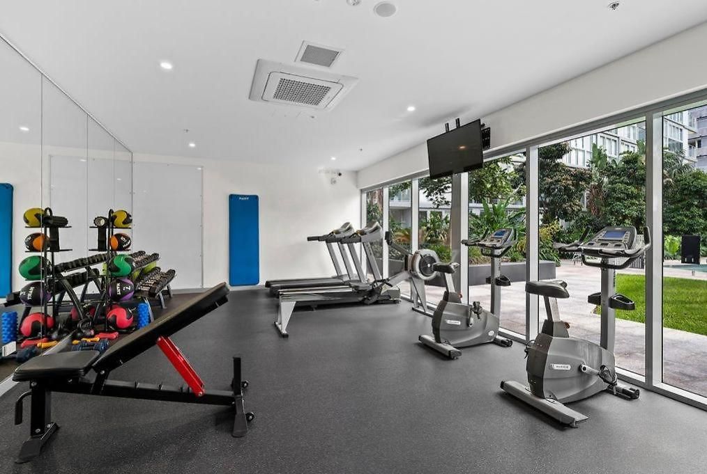 Luxurious Newstead With Views