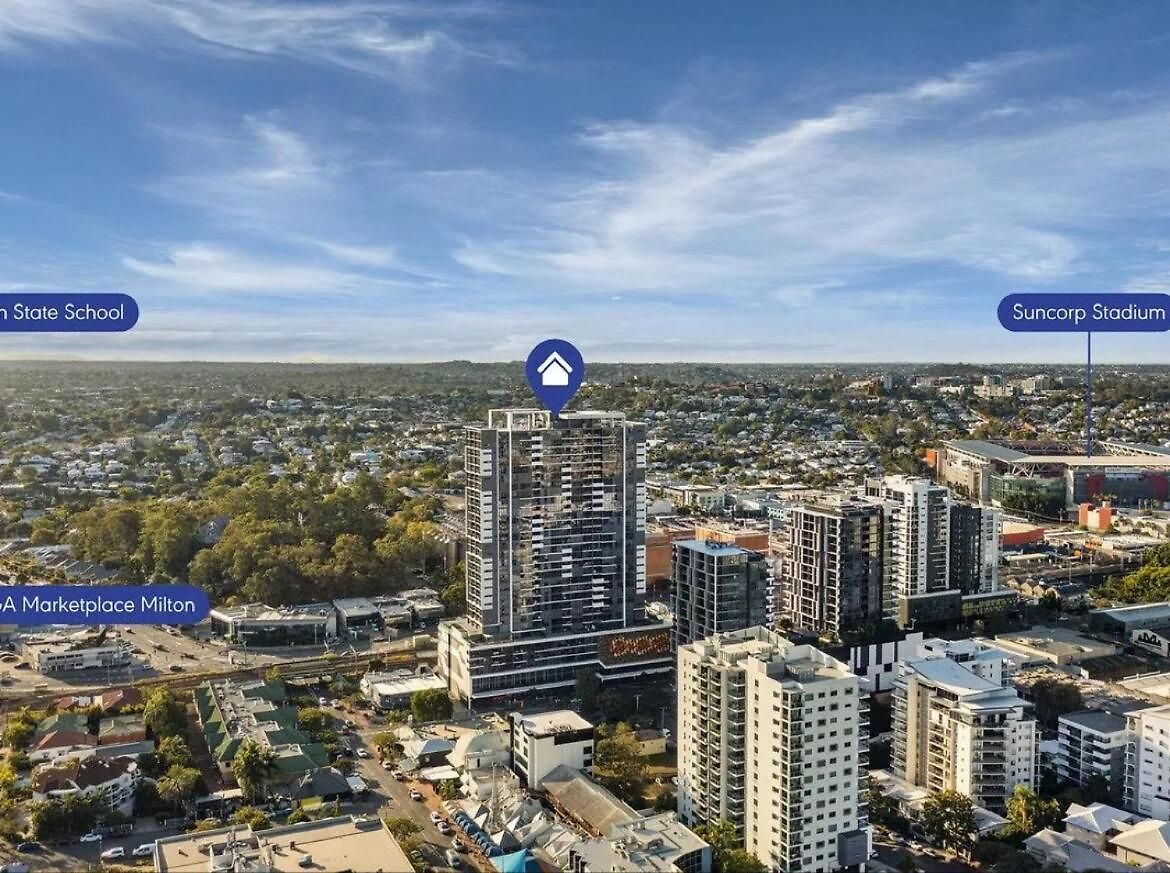Apartment Modern Living With Secure Parking! Brisbane