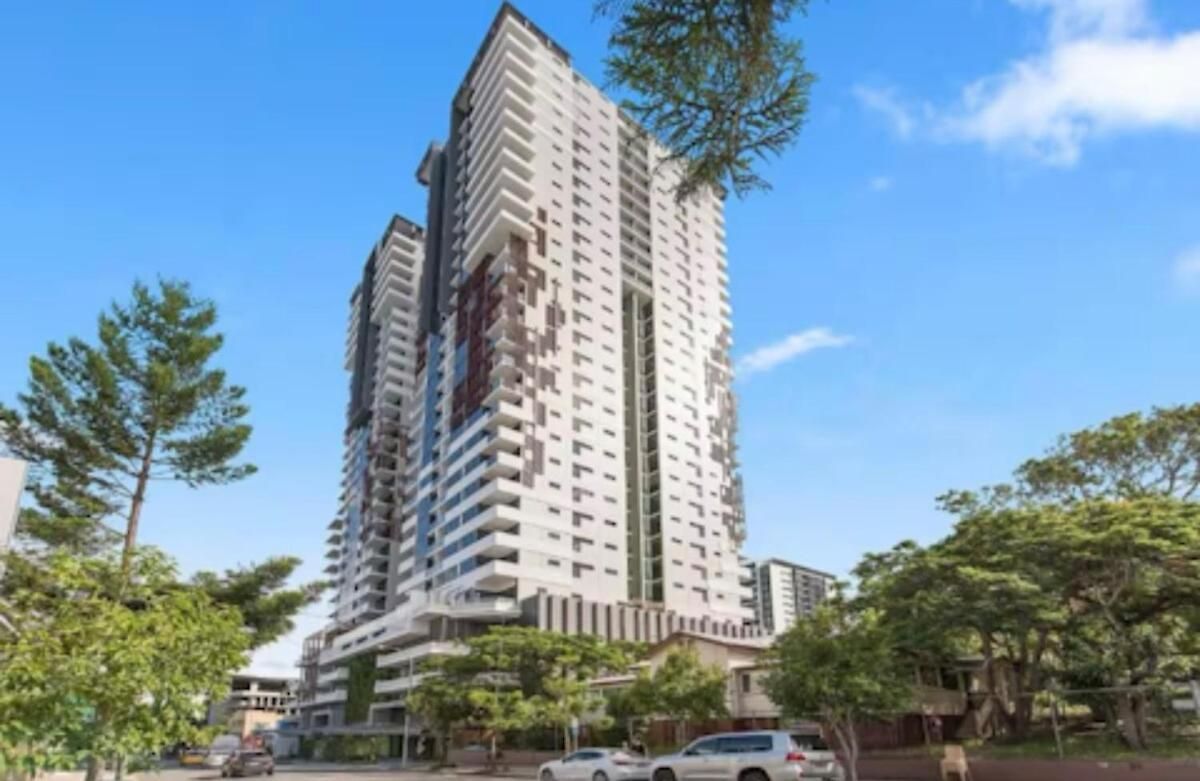 Apartment Convenient To Urban Living By Private Host *