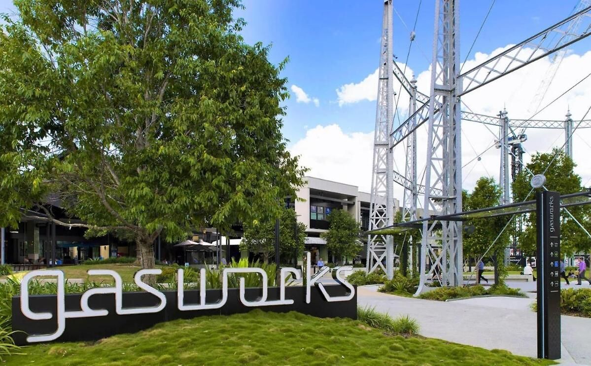 Luxurious Newstead With Views Brisbane