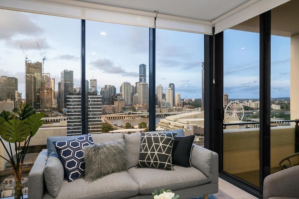 Apartment Convenient To Urban Living By Private Host Brisbane
