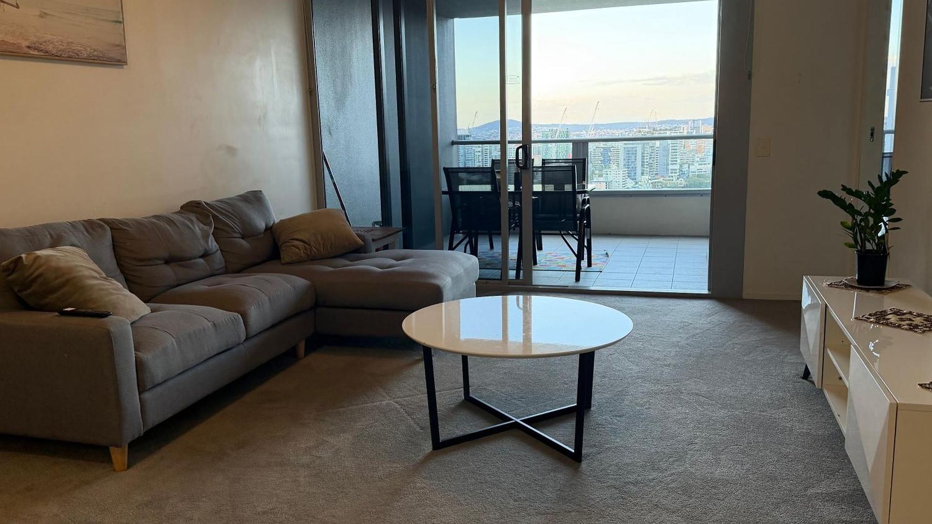 Apartment 2bed 2bath Riverfront Luxury Views Brisbane