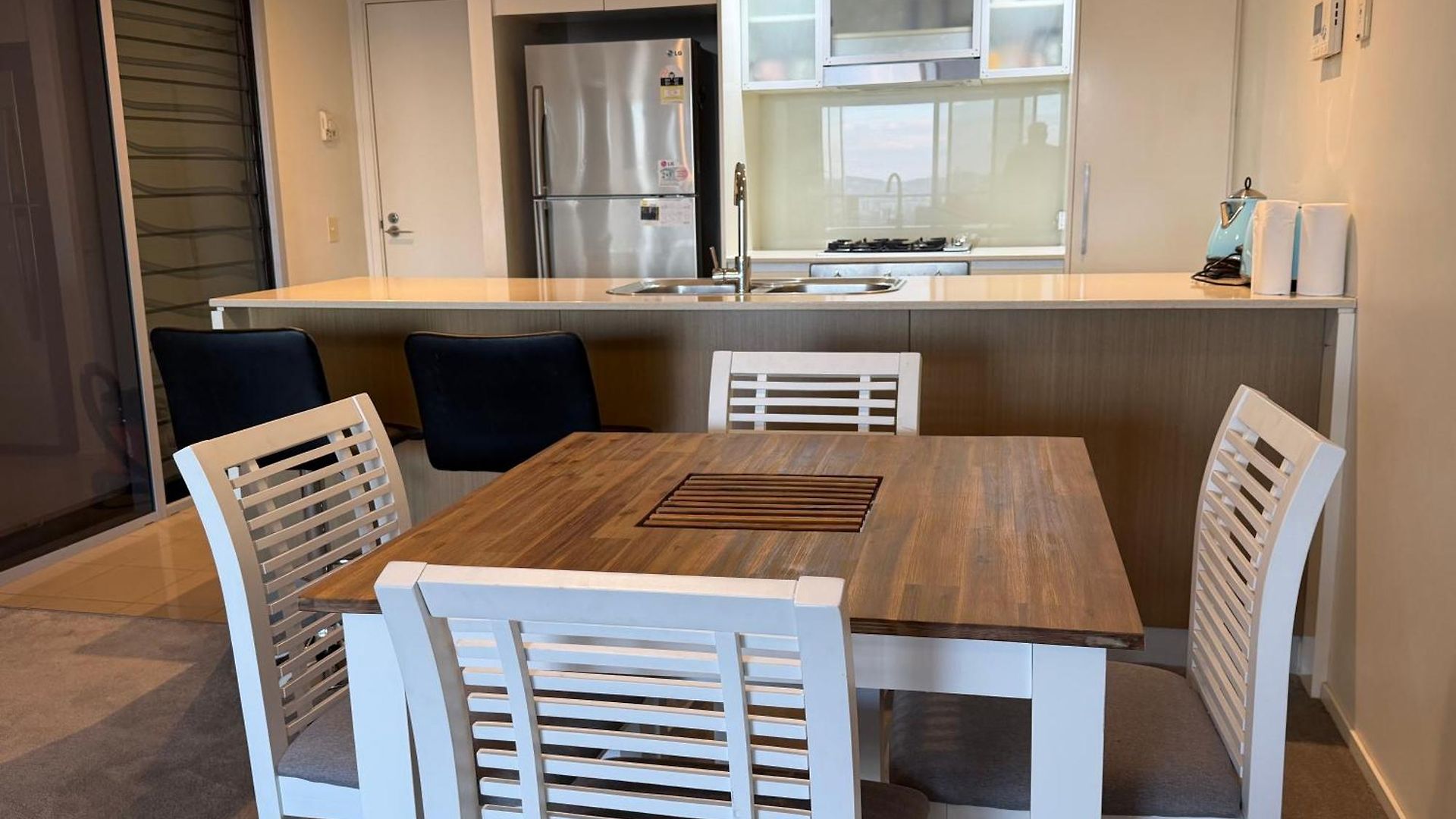 2bed 2bath Riverfront Luxury Views