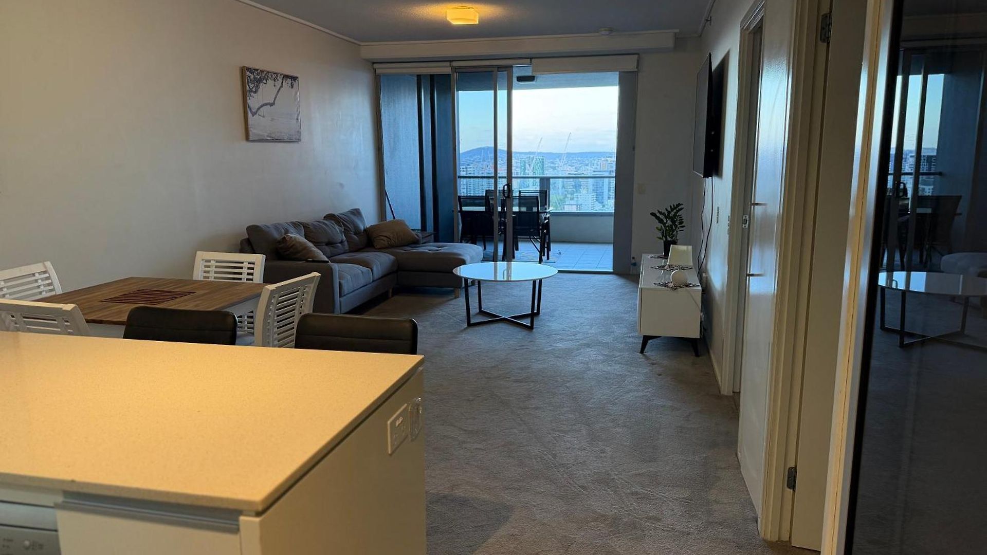 2bed 2bath Riverfront Luxury Views *