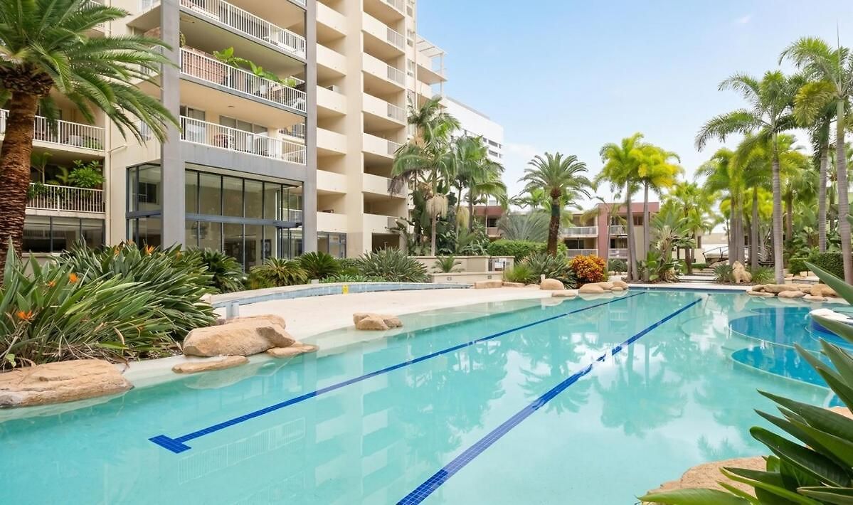 Apartment 2br - Lagoon Pool Gym - Sleeps 6 - Baby Equipped - Free Parking Brisbane