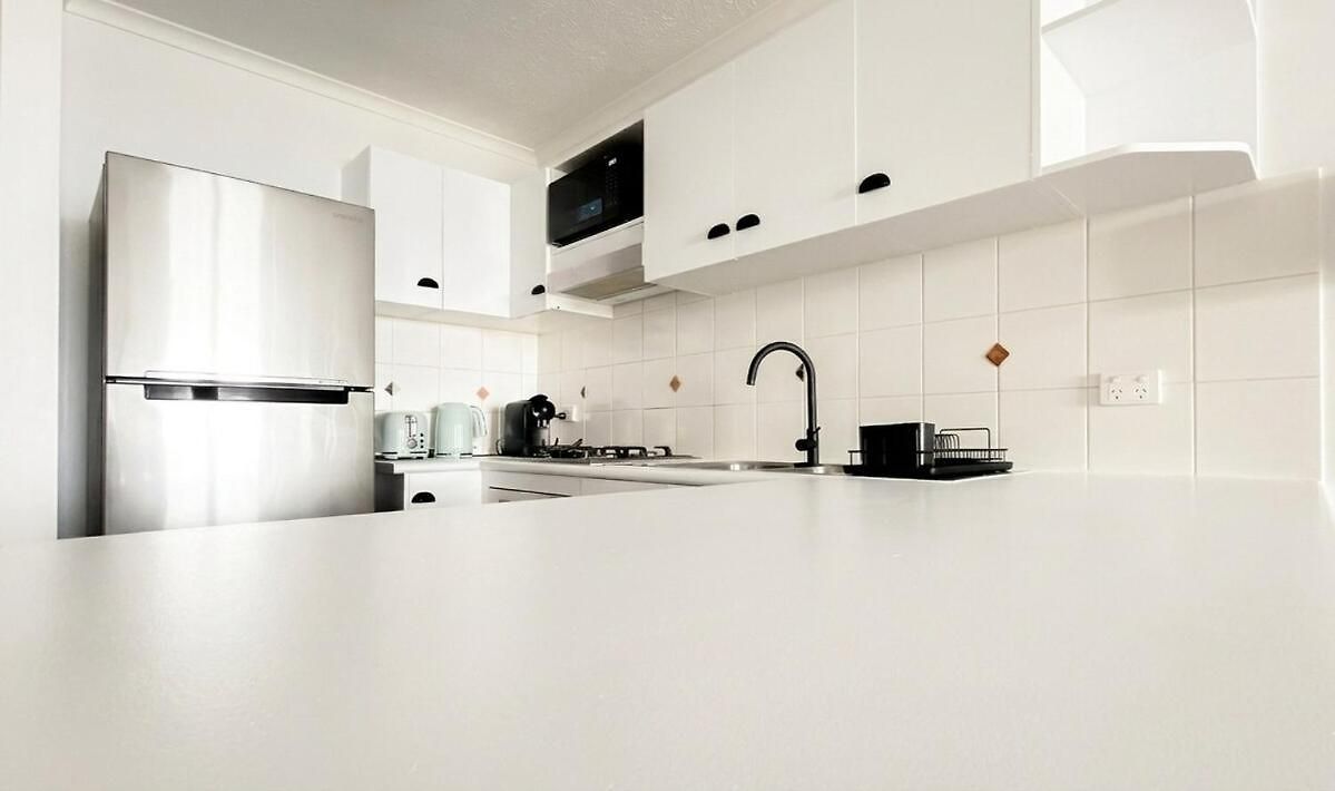 Apartment 2br - Lagoon Pool Gym - Sleeps 6 - Baby Equipped - Free Parking Brisbane