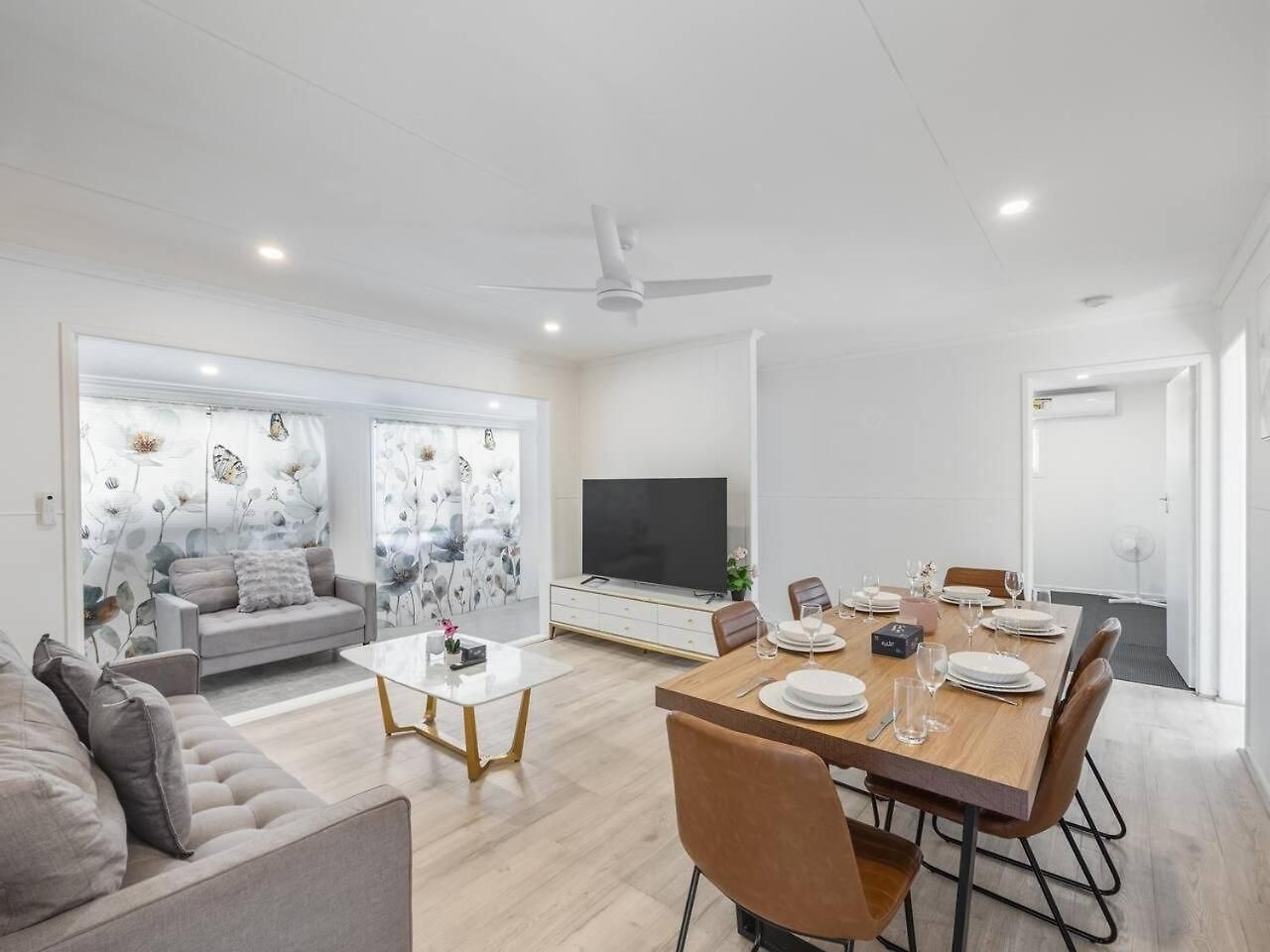 Pet Friendly And Great Value Air Con In Every Br Holiday home Brisbane