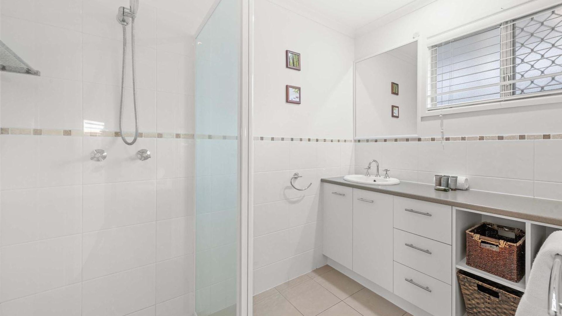 Sunny Bayside Escape In Lota * Brisbane