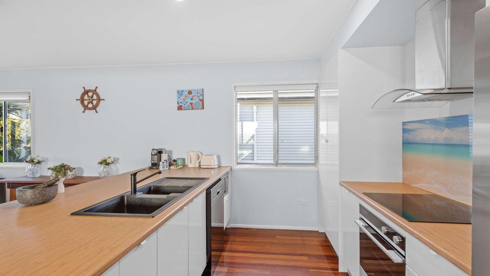 Holiday home Sunny Bayside Escape In Lota