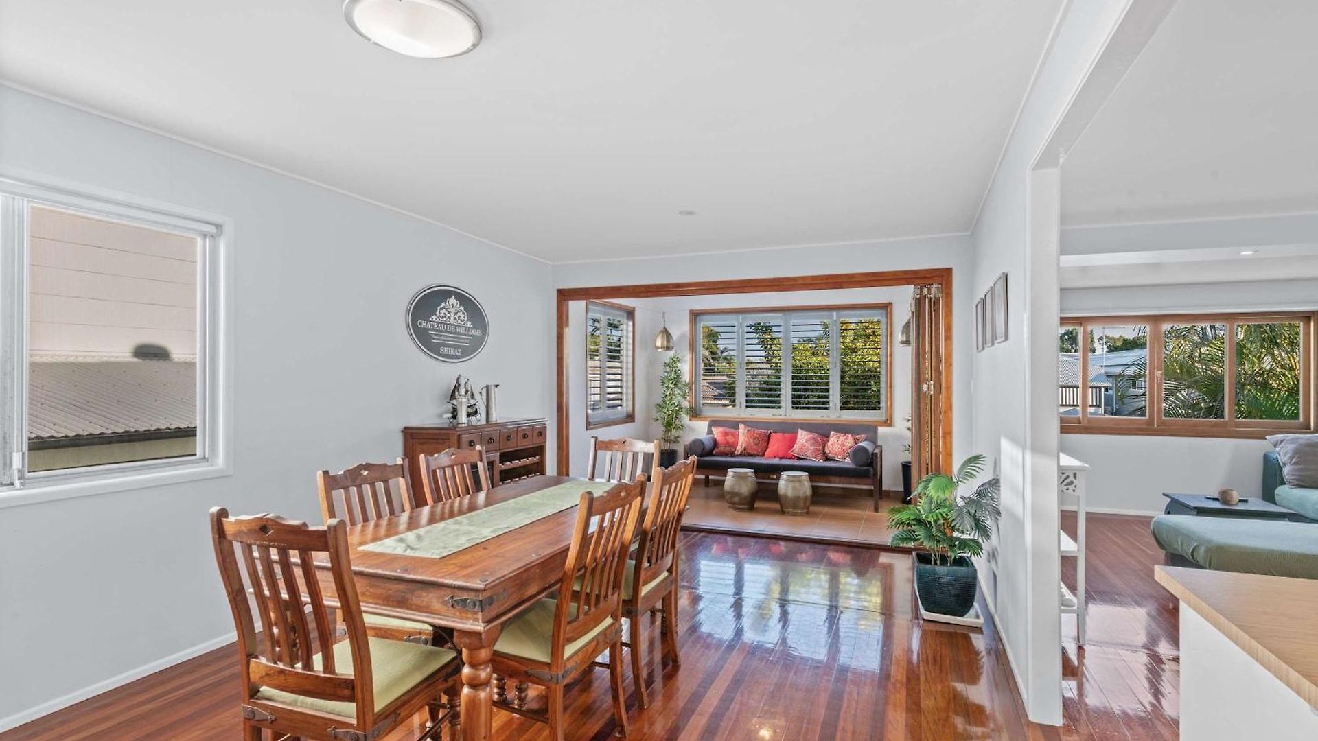 Sunny Bayside Escape In Lota * Brisbane