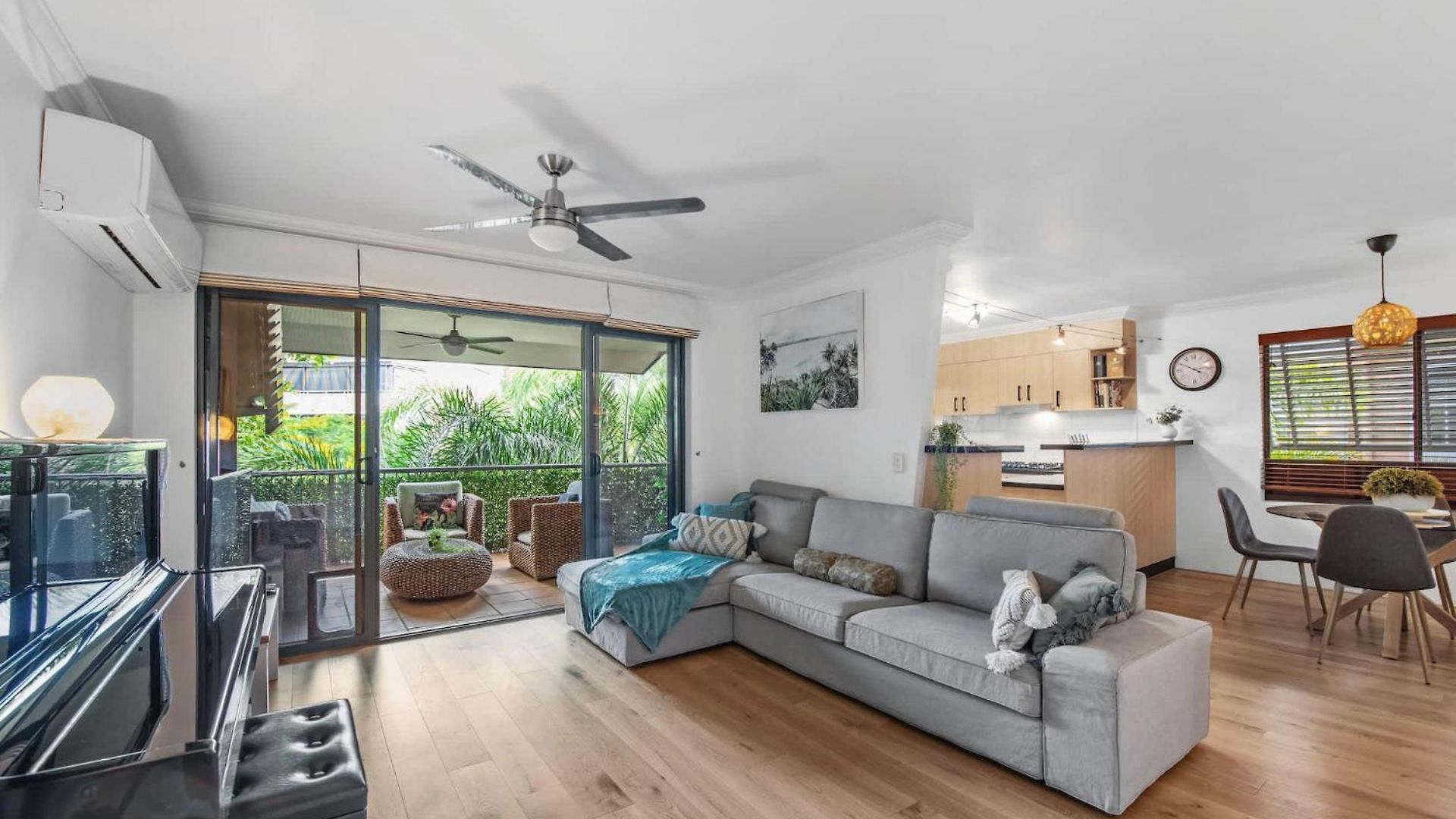 Point Peninsula - 2bed-2bath-car-pool - Teneriffe Apartment